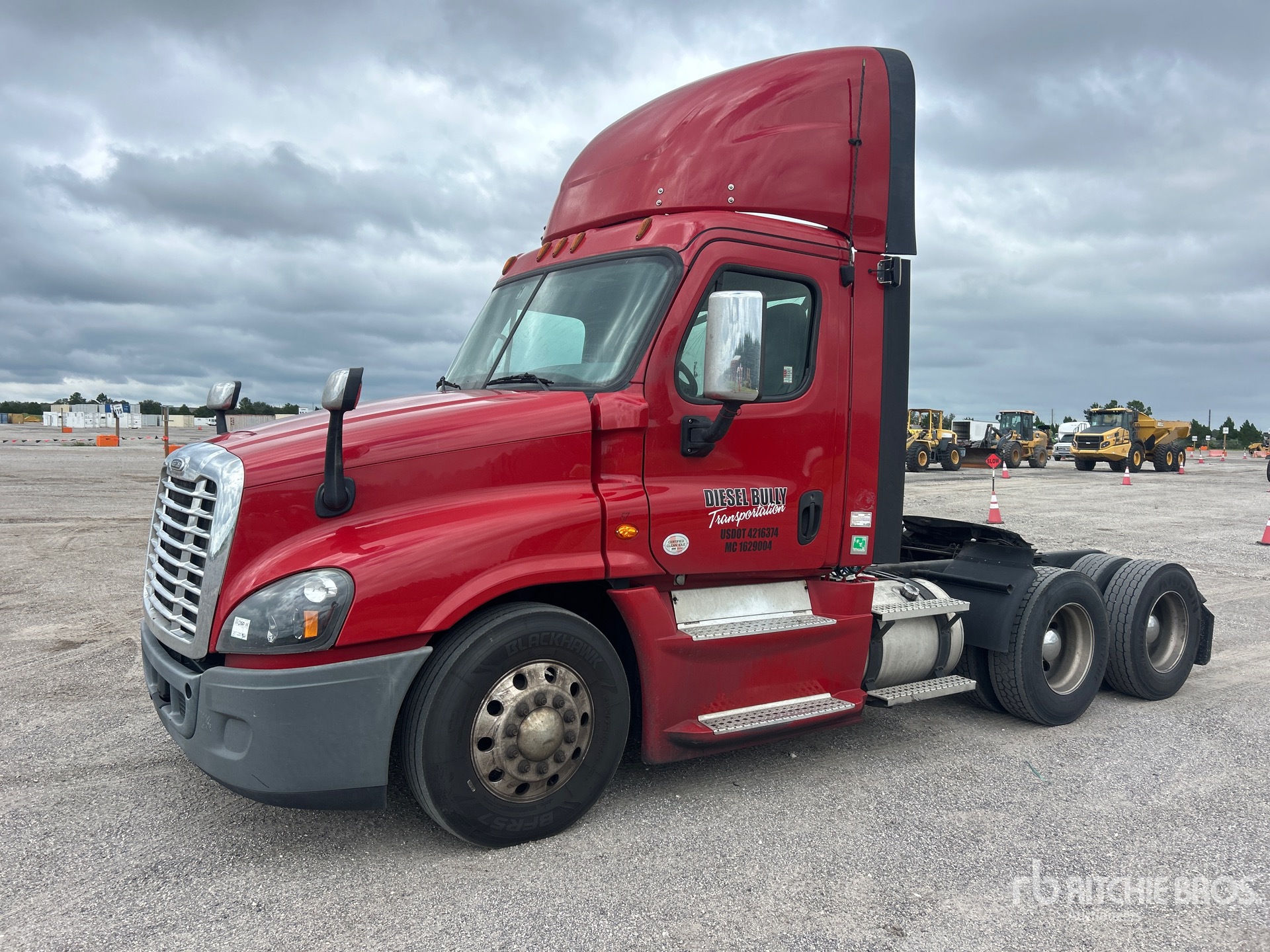 2020 Freightliner CASCADIA 125