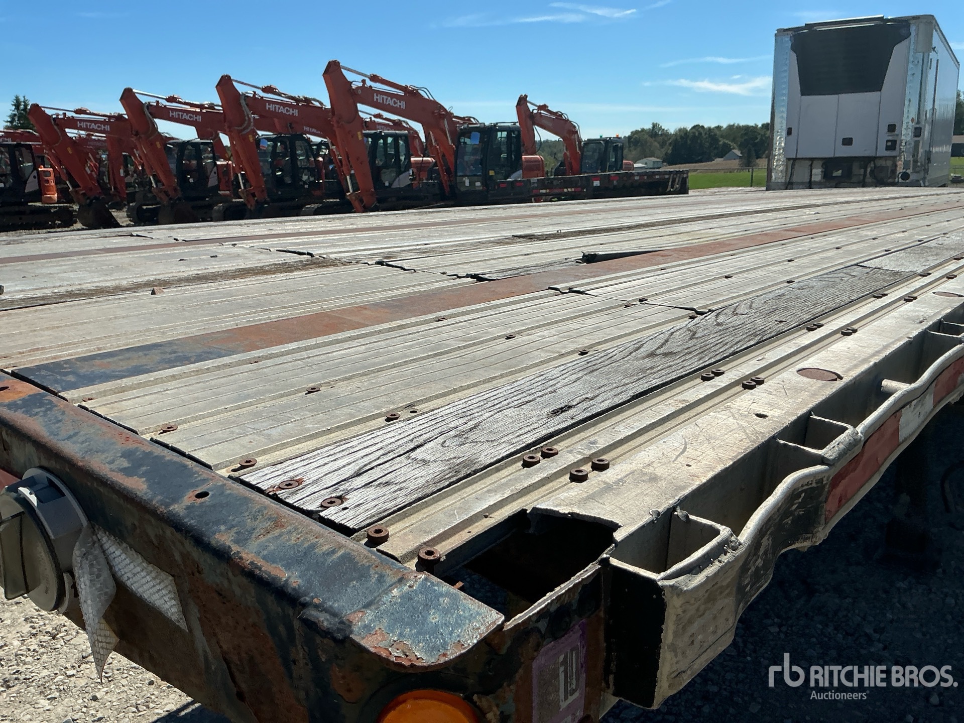 1996 Fontaine 45000 lb 48 ft T/A Spread Axle