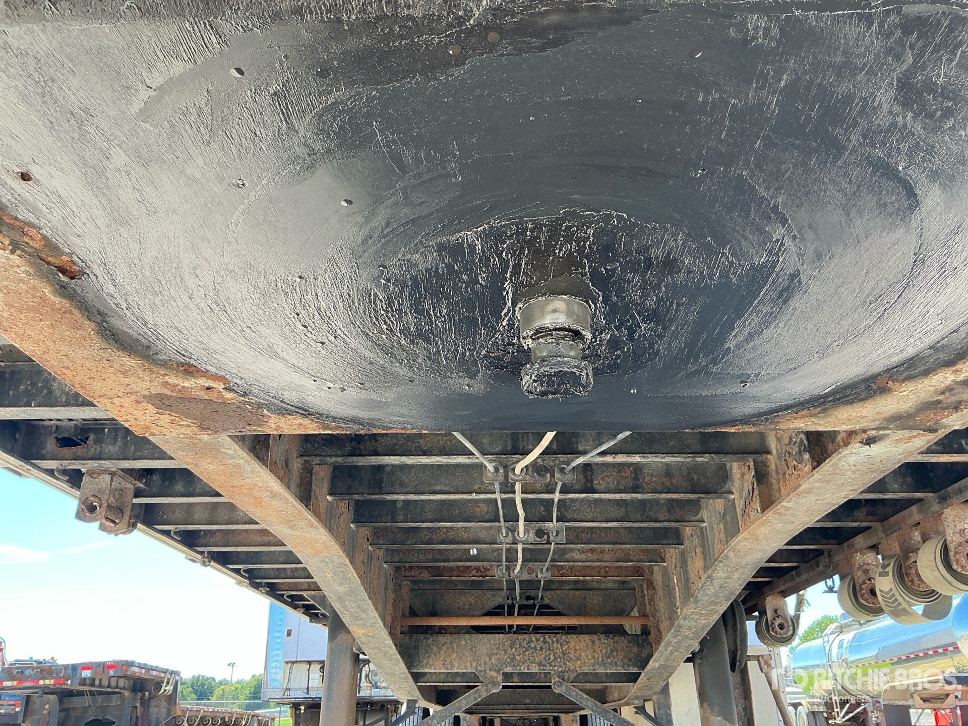 1996 Fontaine 45000 lb 48 ft T/A Spread Axle