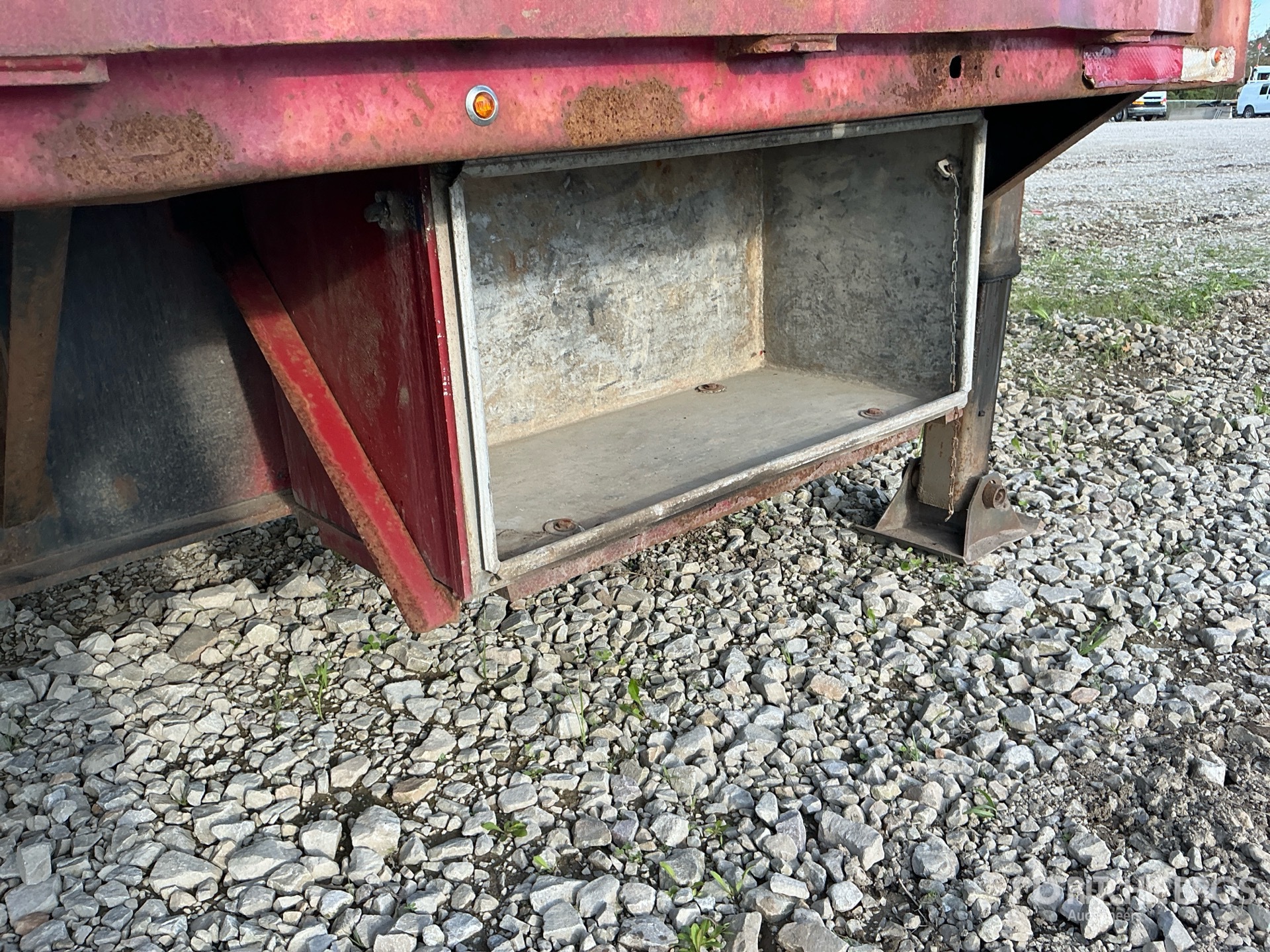 1993 Fontaine 48 ft T/A Spread Axle