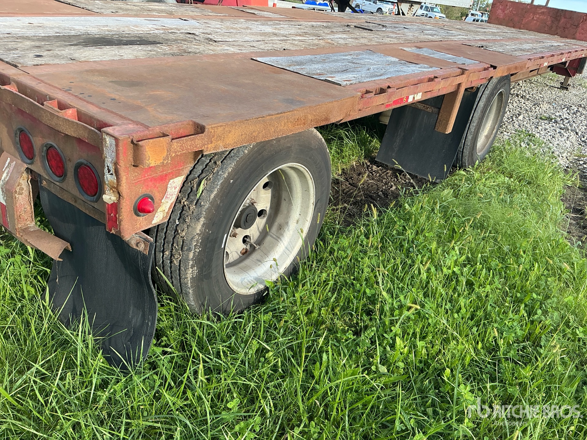 1993 Fontaine 48 ft T/A Spread Axle