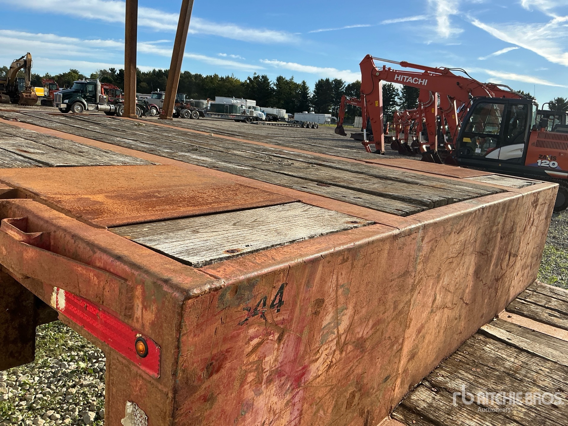 1993 Fontaine 48 ft T/A Spread Axle