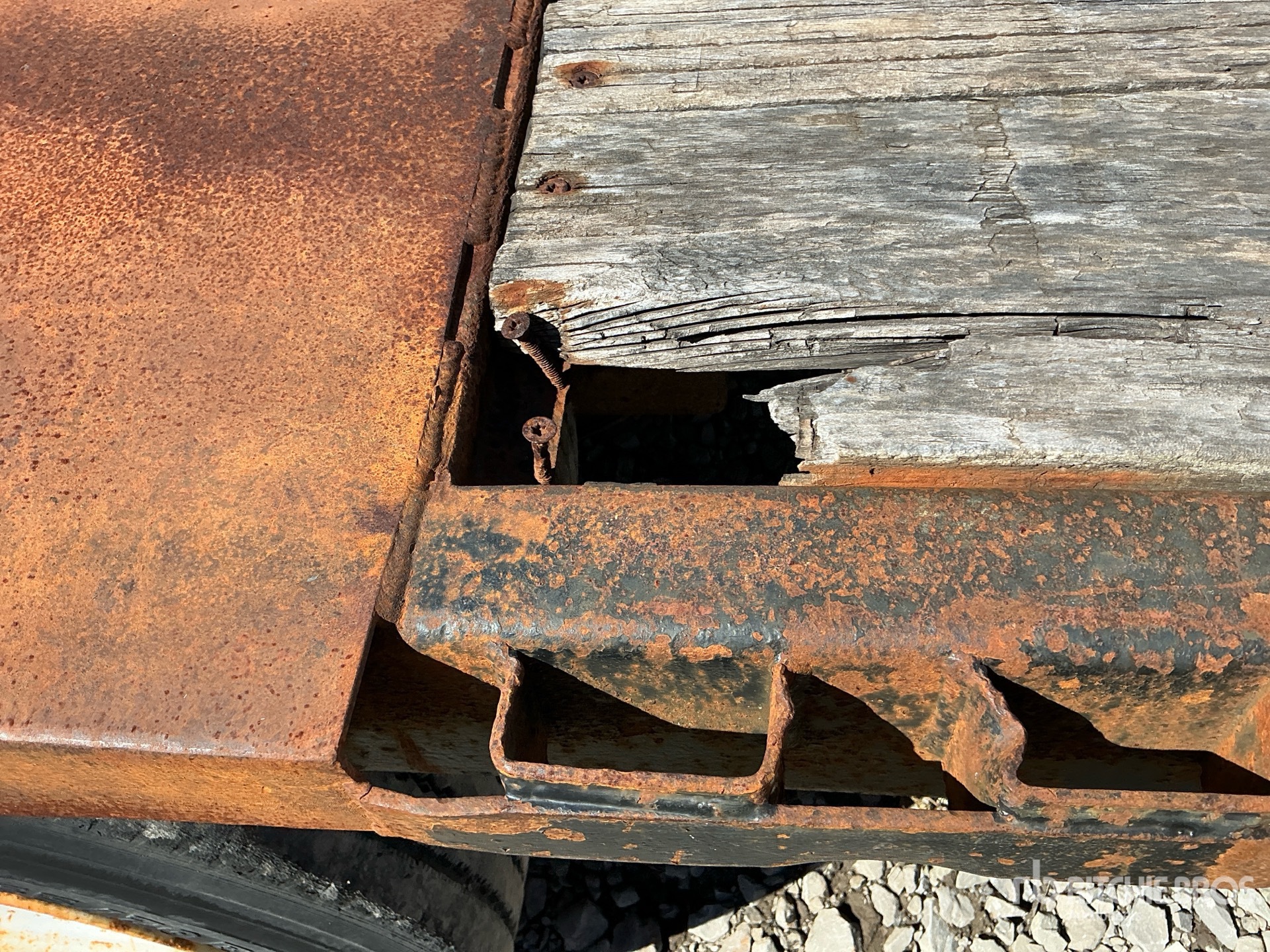 1995 Fontaine 48 ft T/A Spread Axle