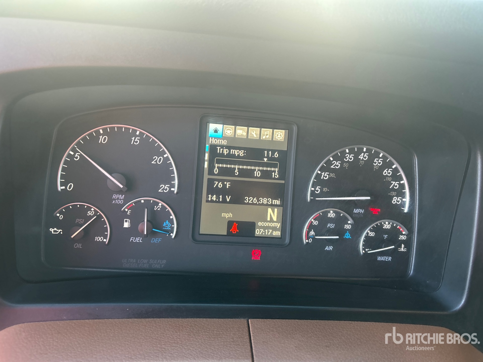 2019 Freightliner CASCADIA 126