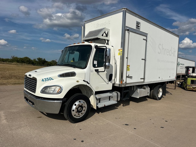 2019 Freightliner M2 4x2 Van Truck