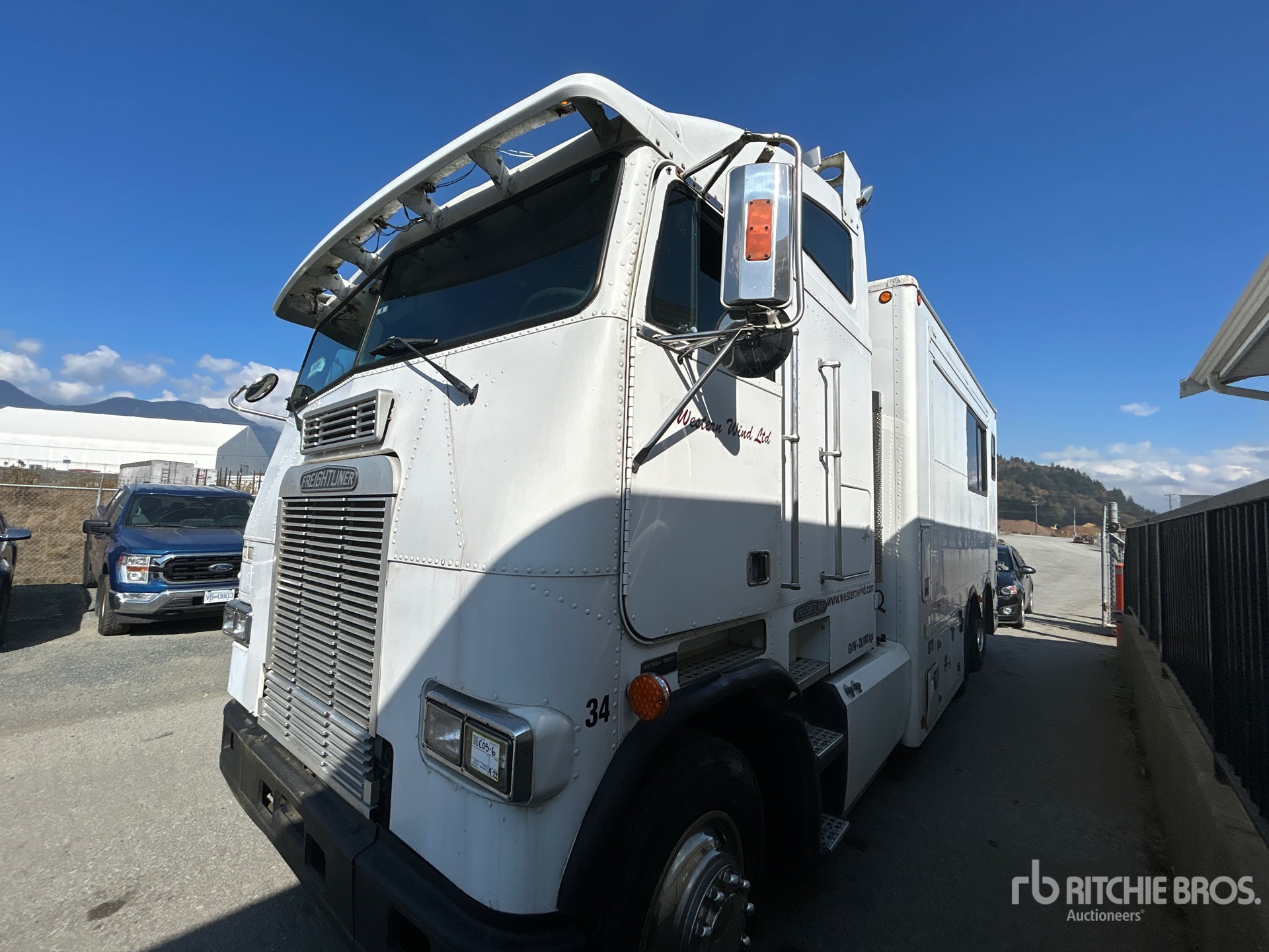 1990 Freightliner FLA086