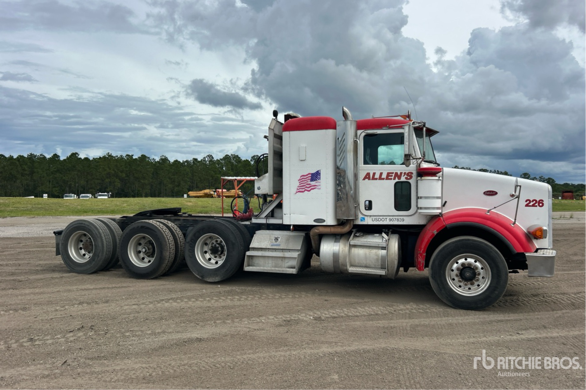 2006 Peterbilt 378