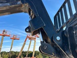 Hydraulics with Carriage Tilt Cylinder