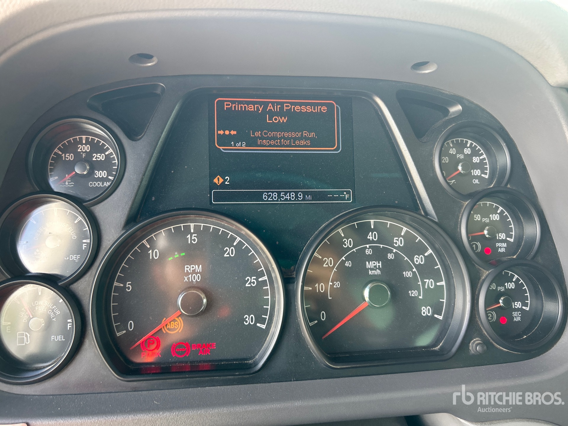2017 Peterbilt 567
