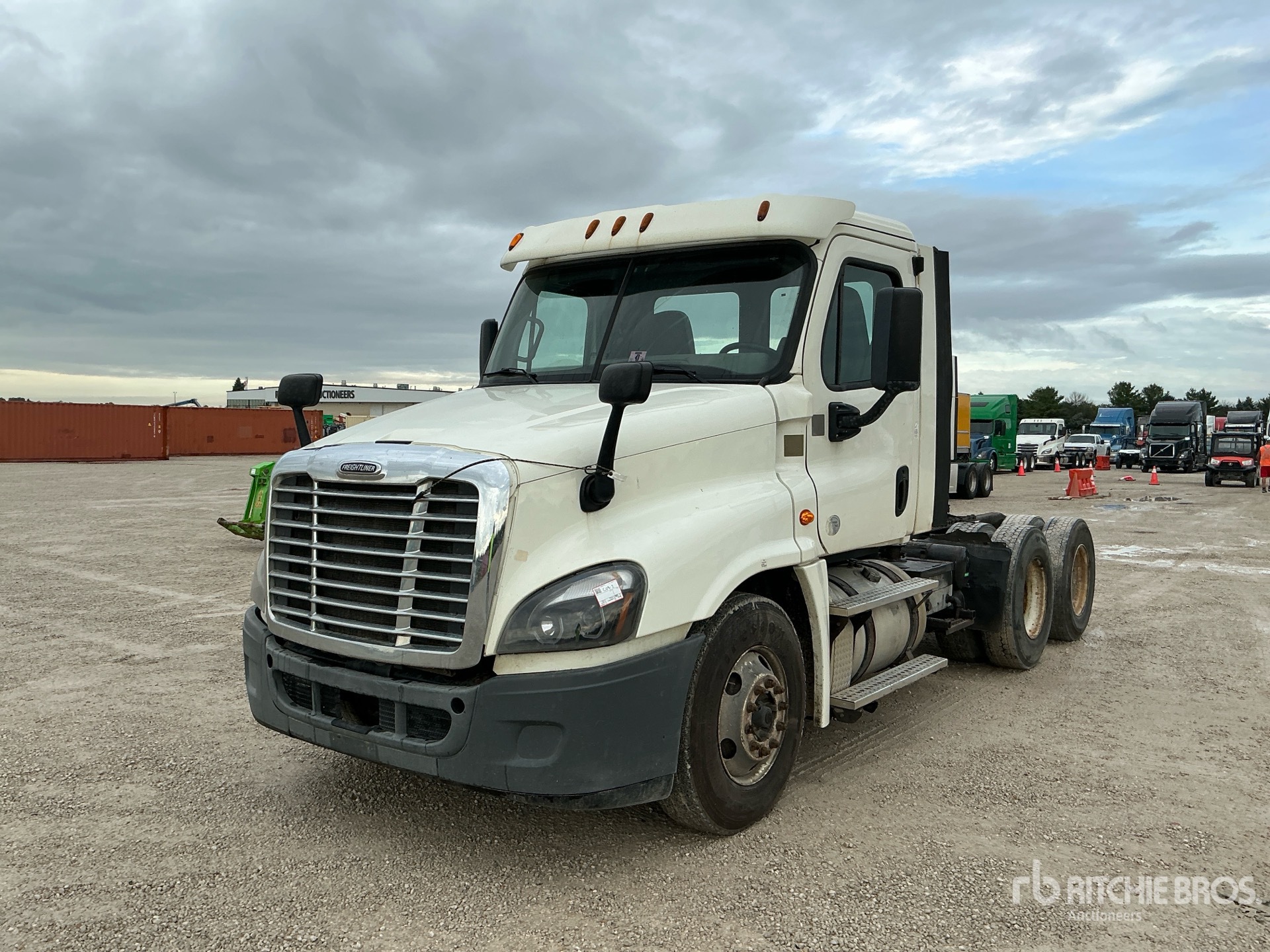 2015 Freightliner CASCADIA 125