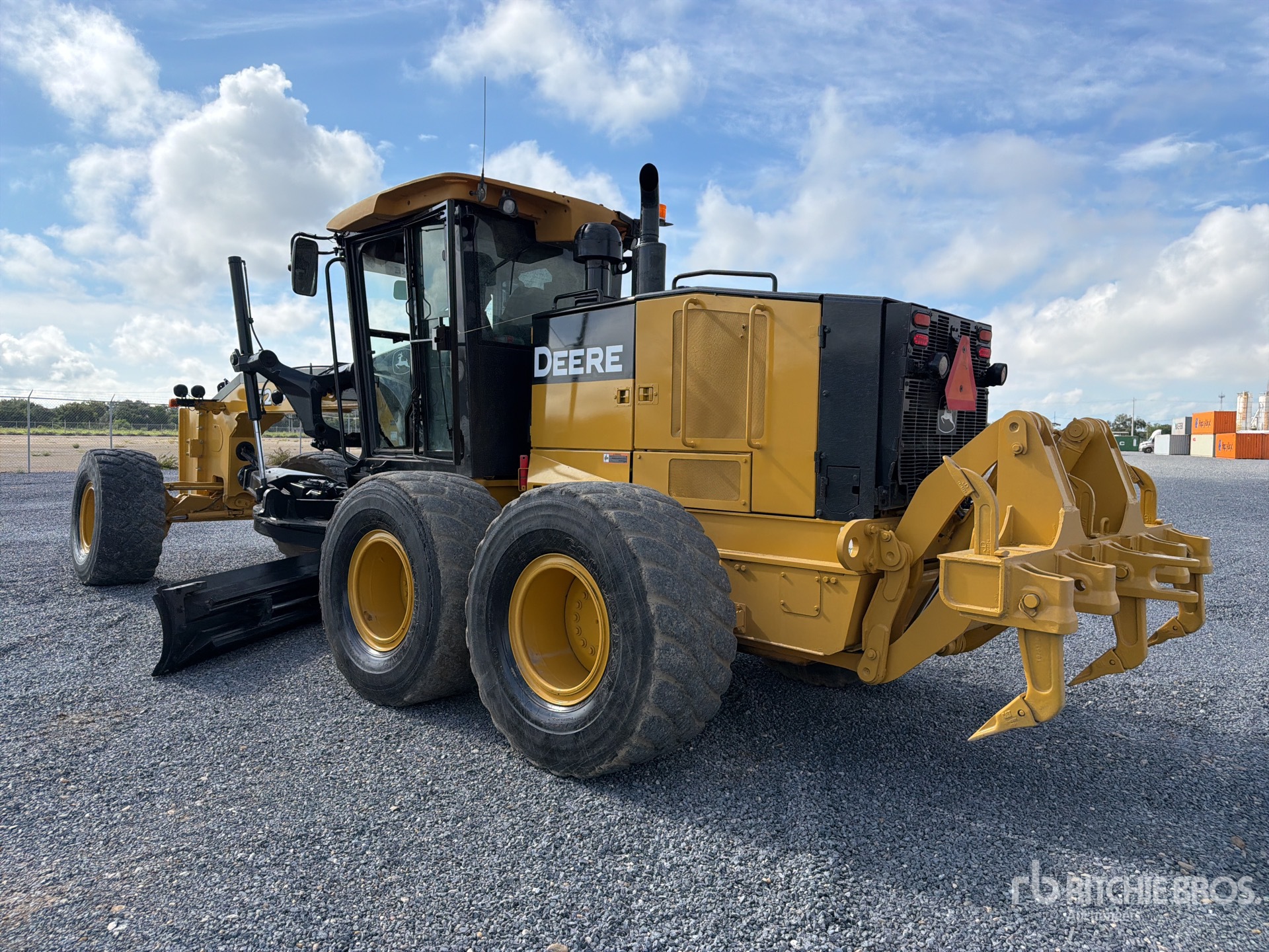 2016 John Deere 872G