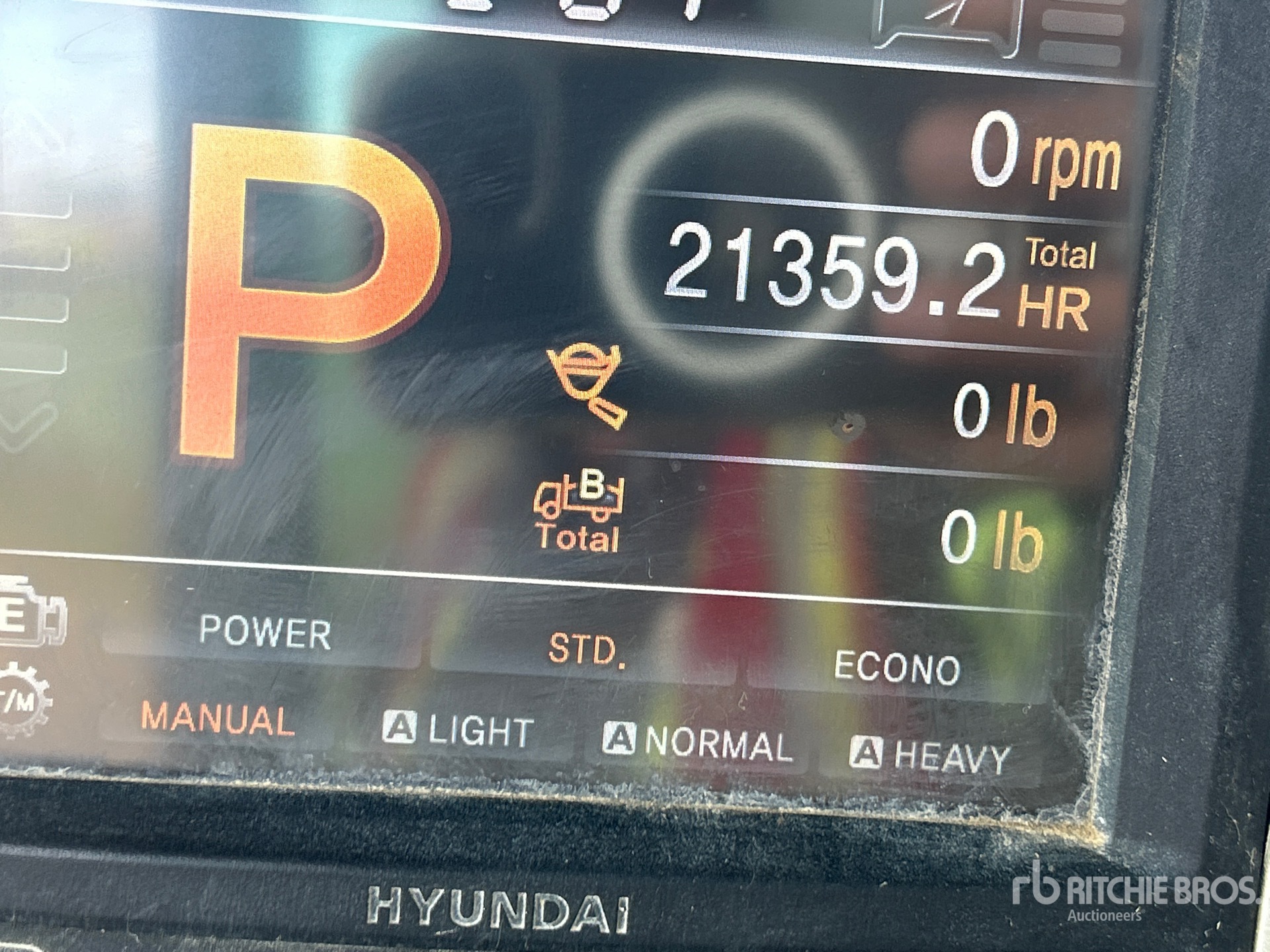 2013 Hyundai HL757TM-9