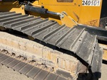Undercarriage with Right Track Pads