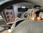 Cab with Spie luminose del motore