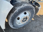 Underbody with Right Steer Tire