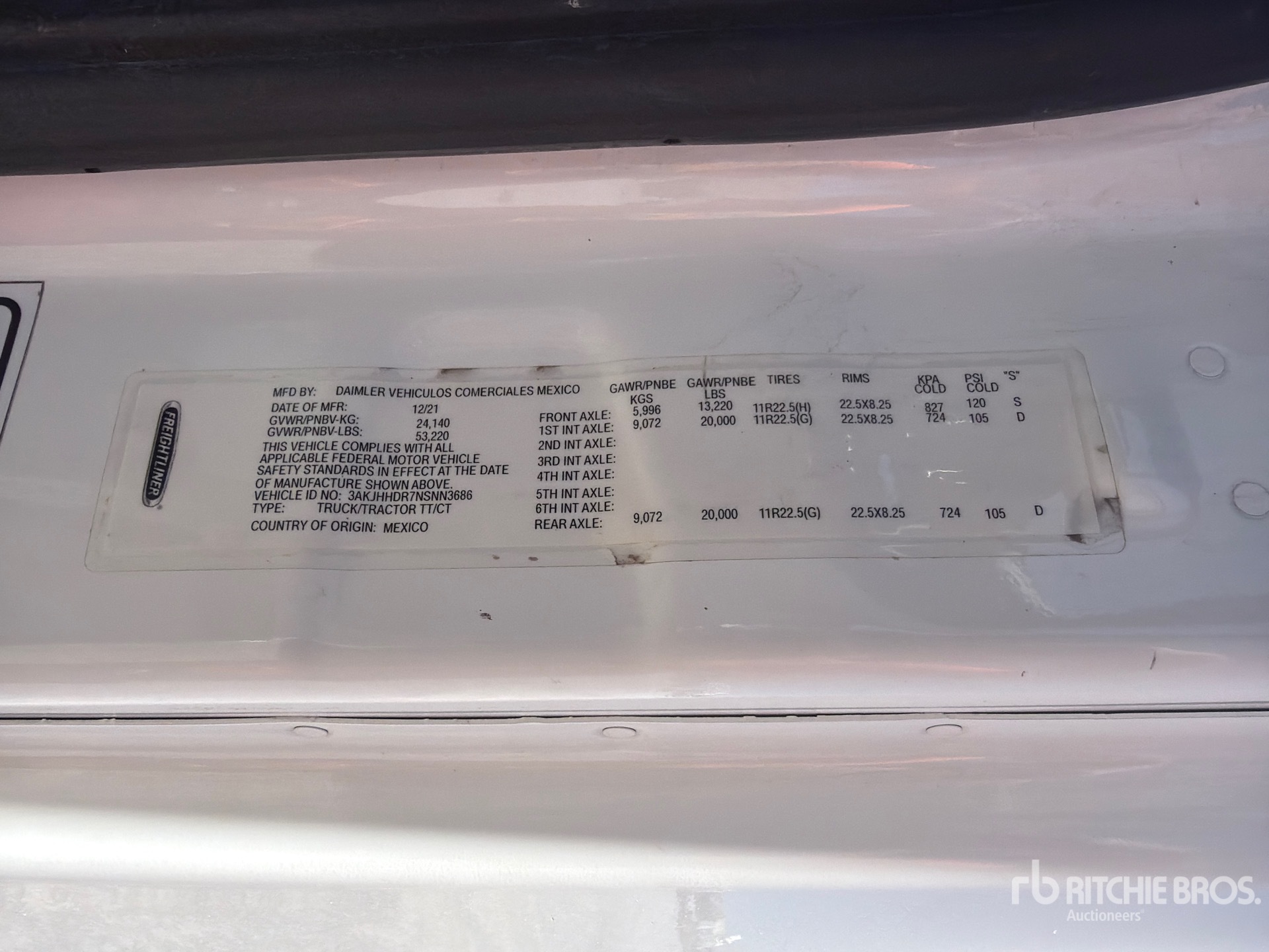 2022 Freightliner CASCADIA 126