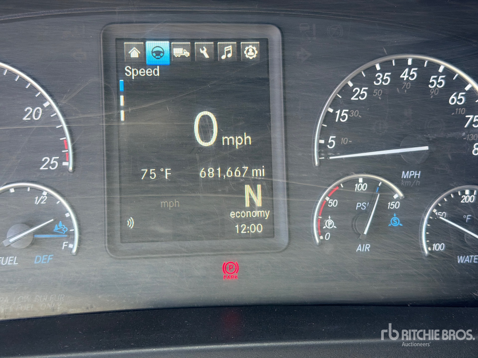 2022 Freightliner CASCADIA 126