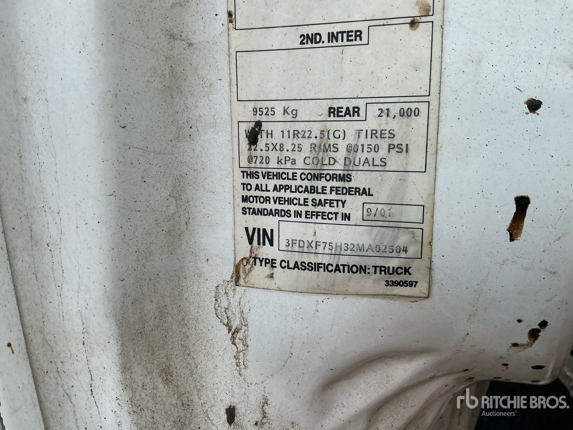 Photo of 2002 Ford F-750