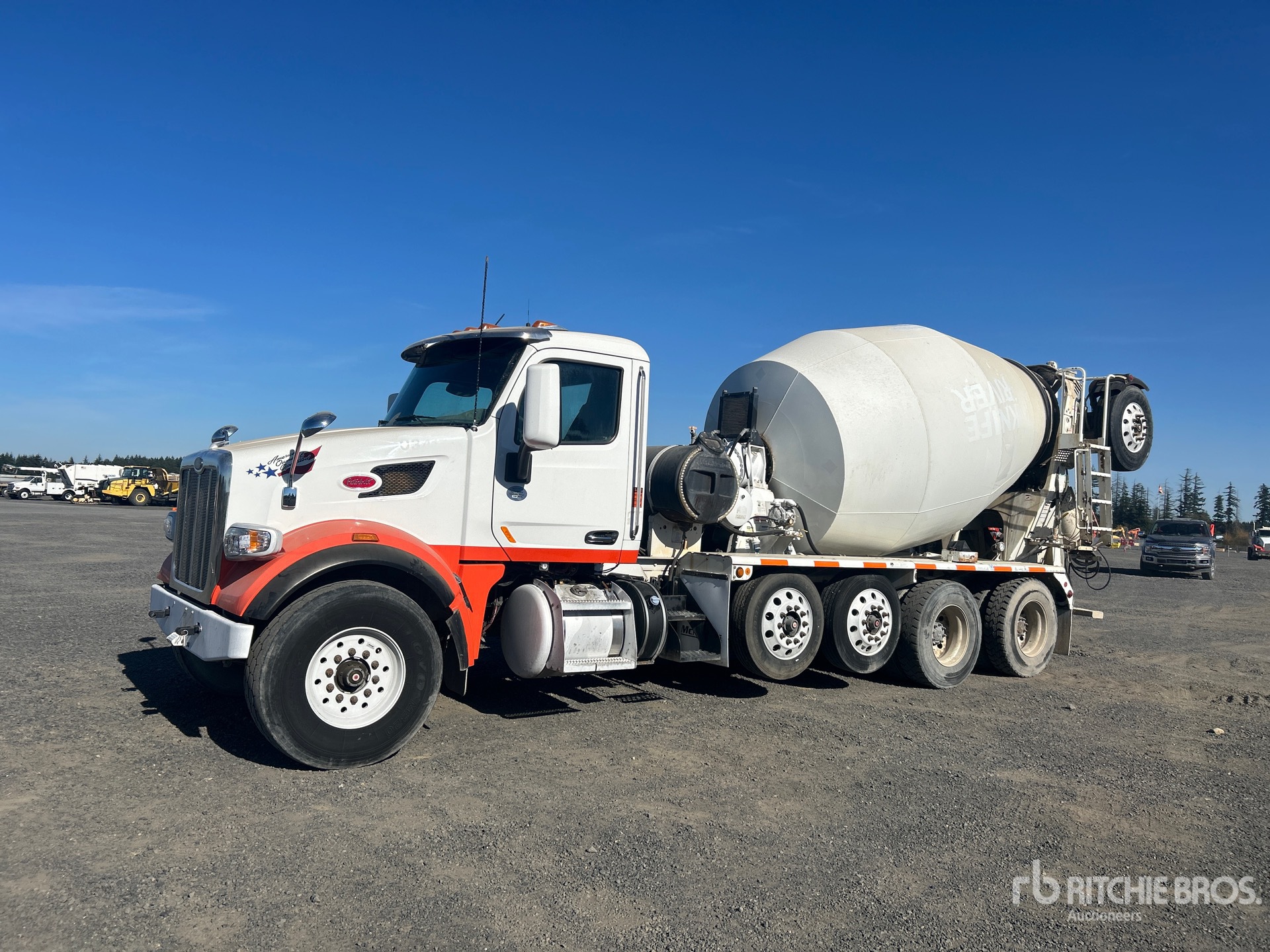 2017 Peterbilt 567