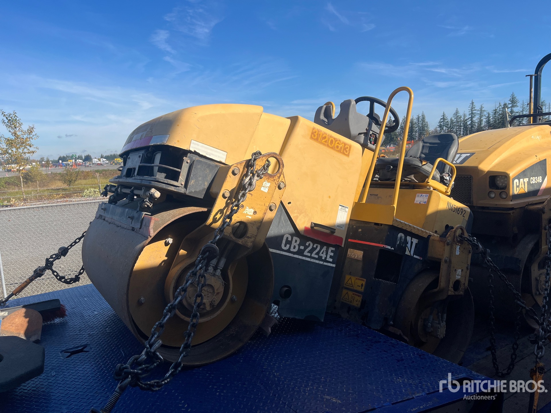 2005 Caterpillar CB224E