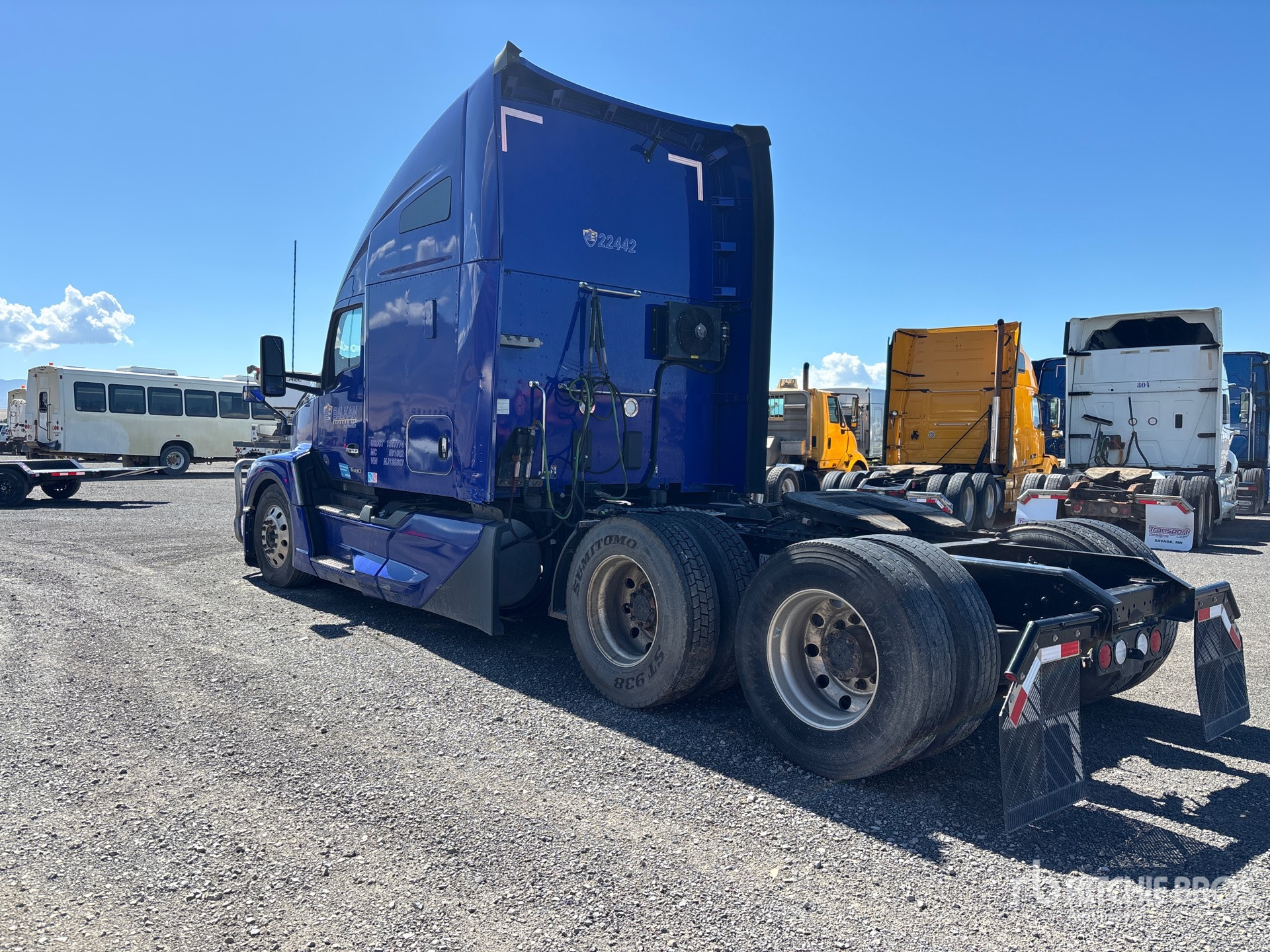 2022 Kenworth T680