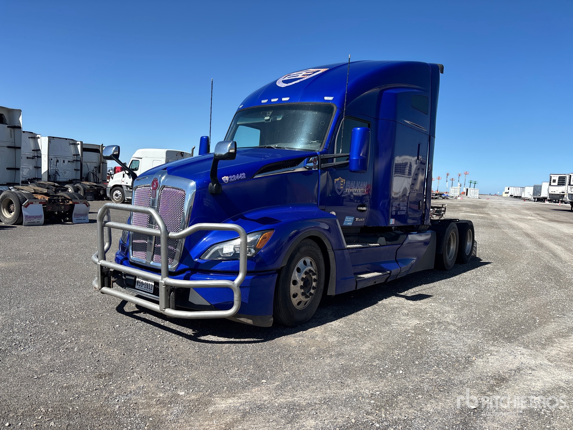 2022 Kenworth T680
