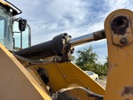 Hydraulics with Bucket Tilt Cylinders