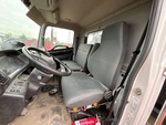 Cab with Sedili/braccioli