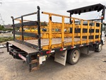 Configuration with Flat Bed Body