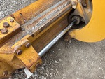 Układ hydrauliczny with Siłownik osłony ostrza