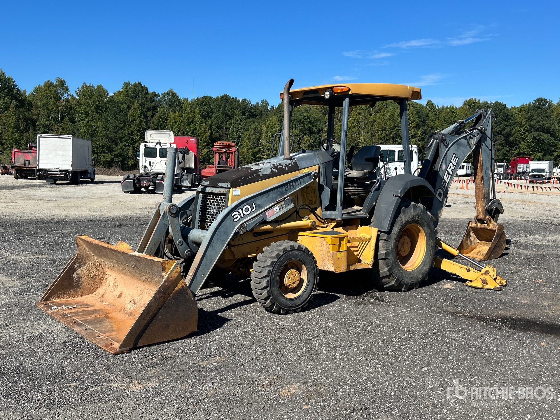 Photo of 2009 John Deere 310J
