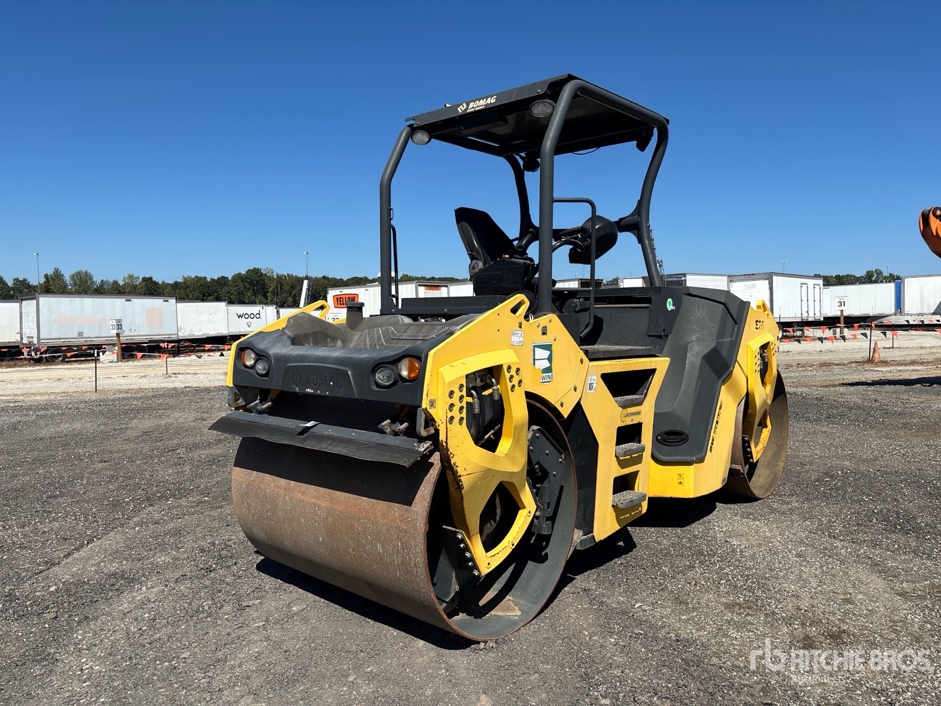 Photo of 2015 Bomag BW161AD-5