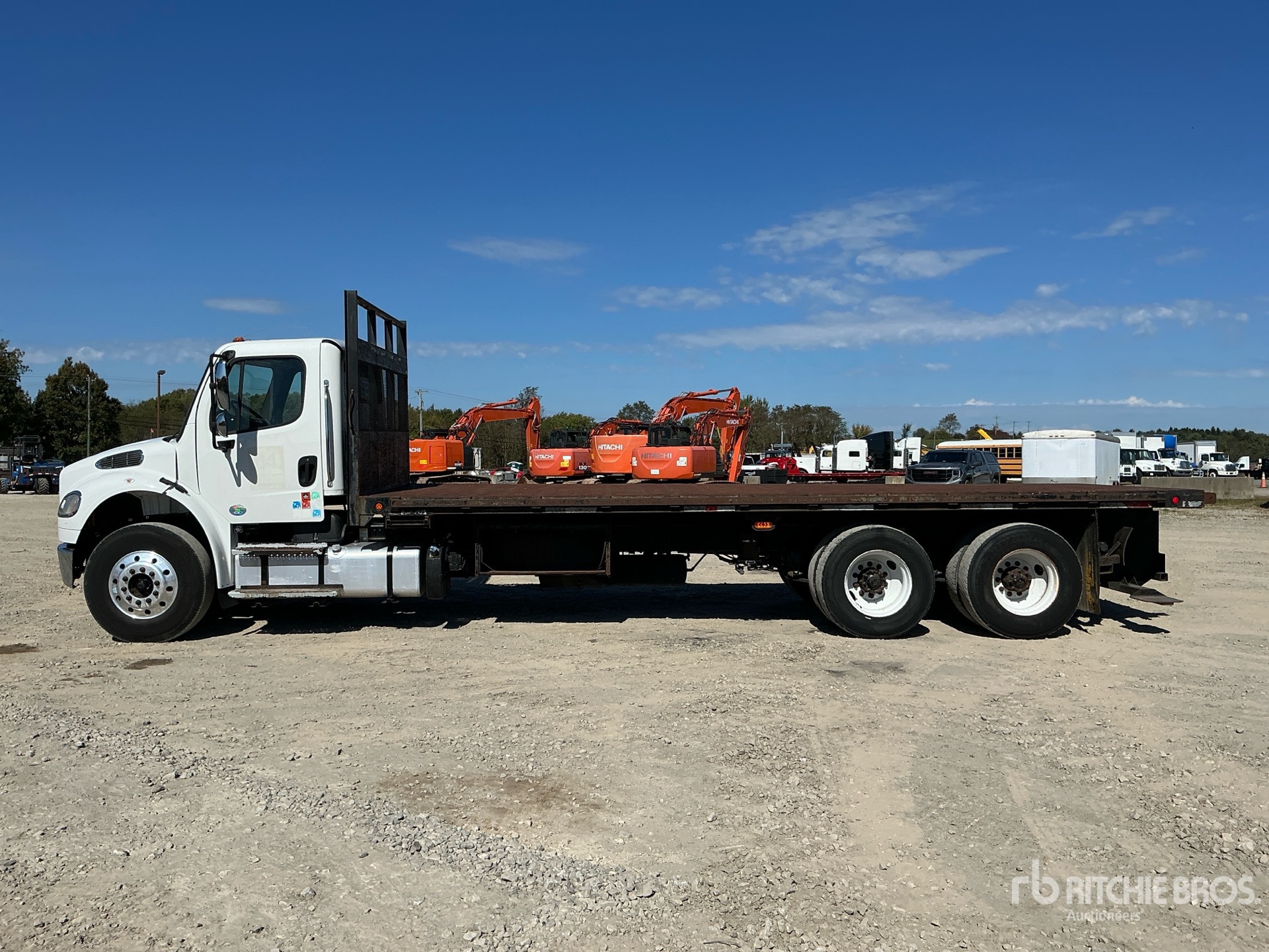 2014 Freightliner M2 106