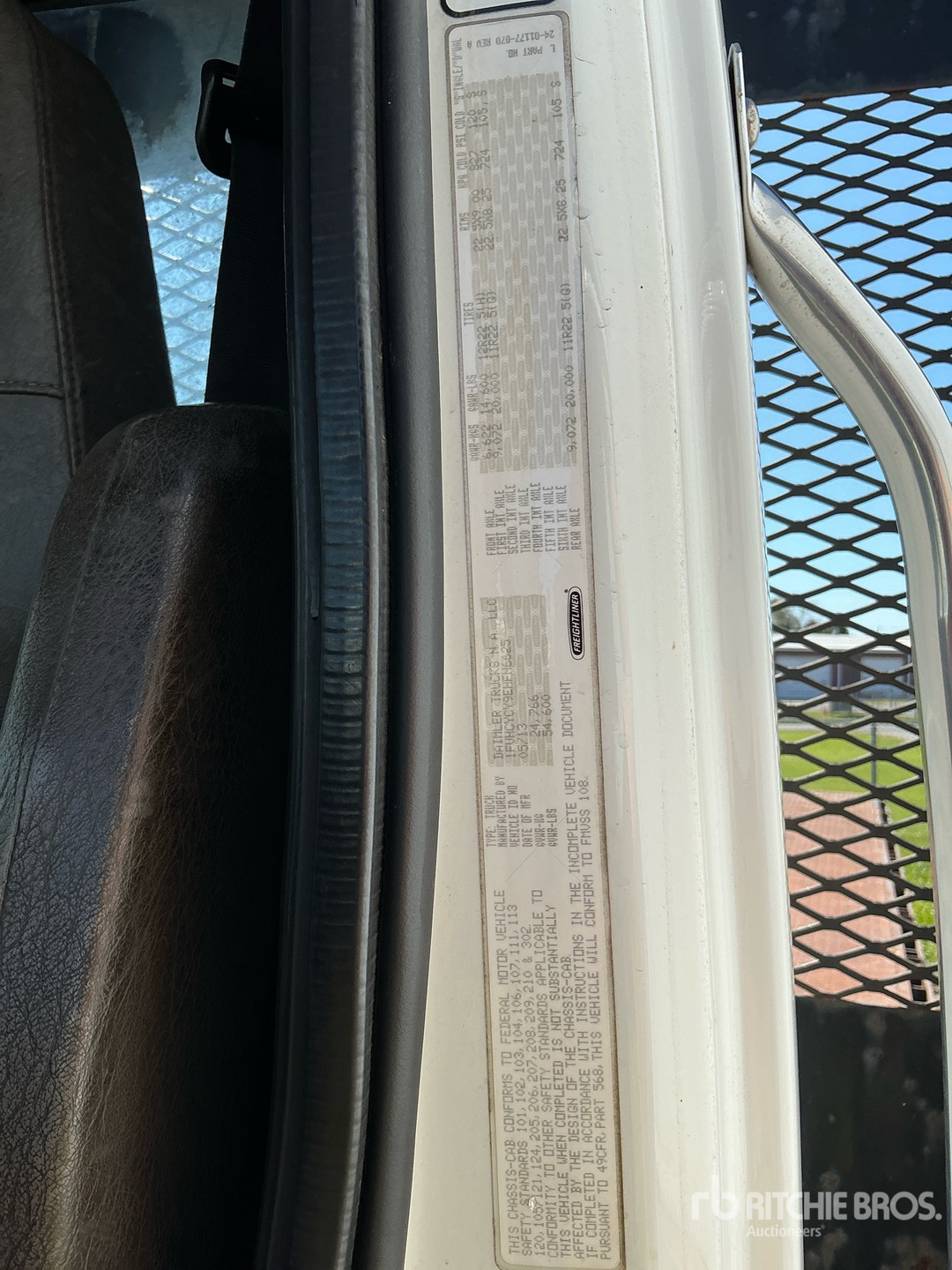 2014 Freightliner M2 106