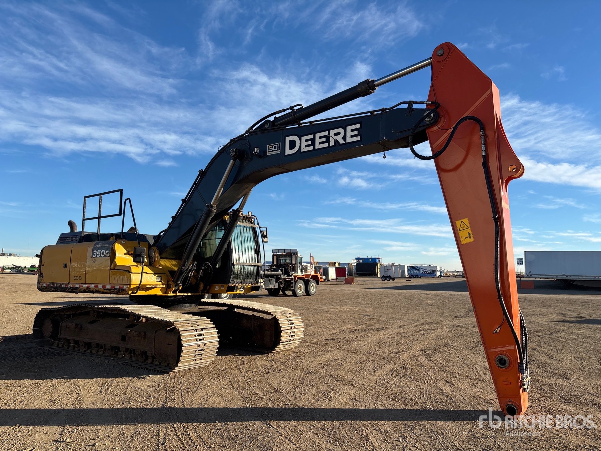 2013 John Deere 350G LC
