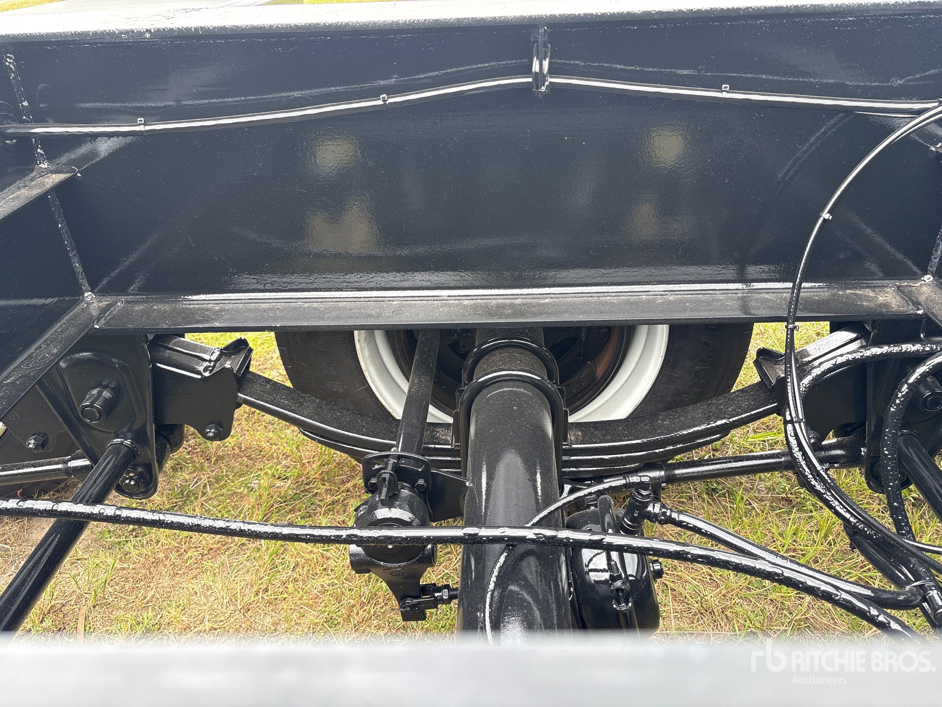 2026 Witzco Challenger Tri/A Removable Gooseneck