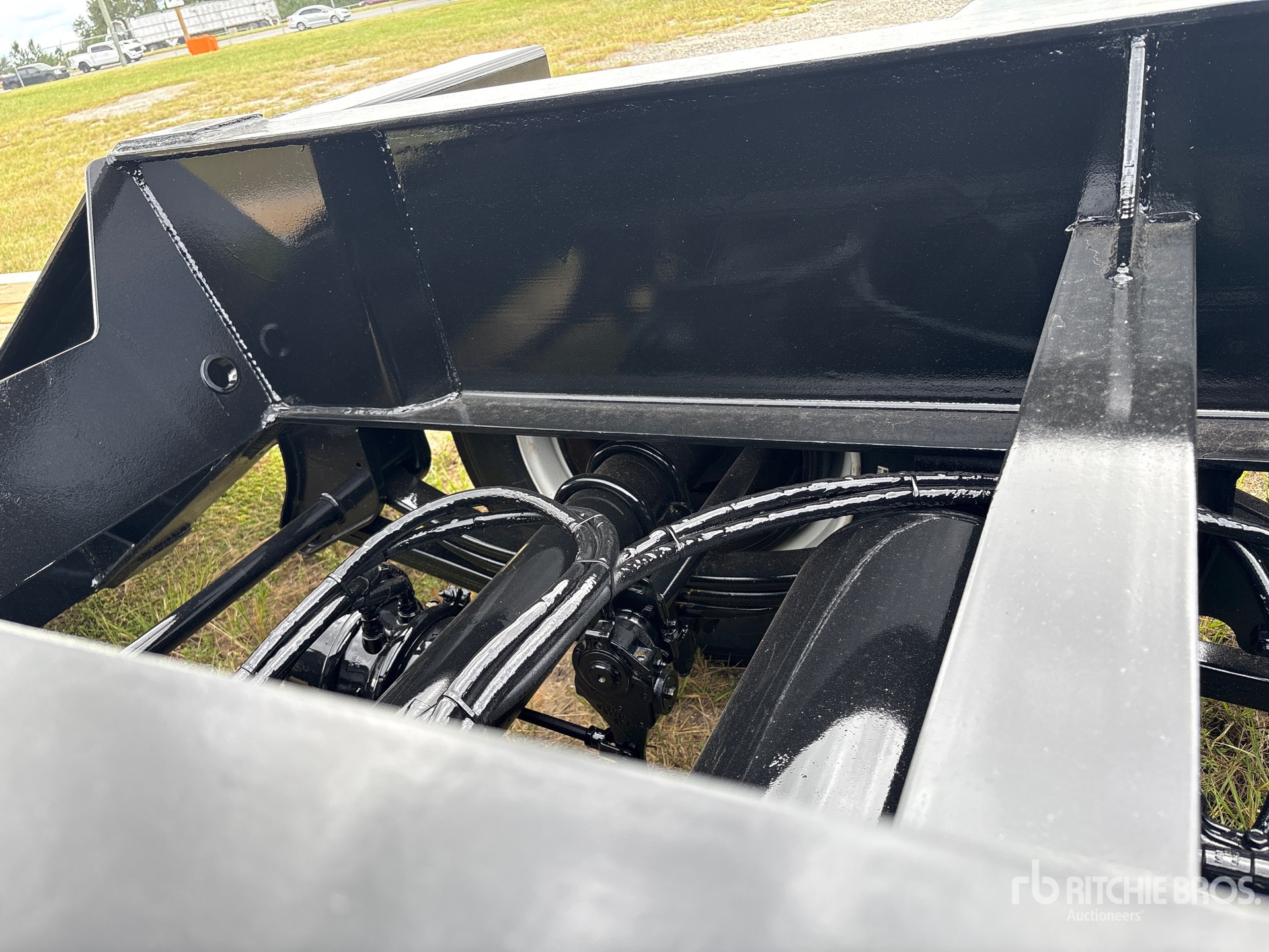 2026 Witzco Challenger Tri/A Removable Gooseneck