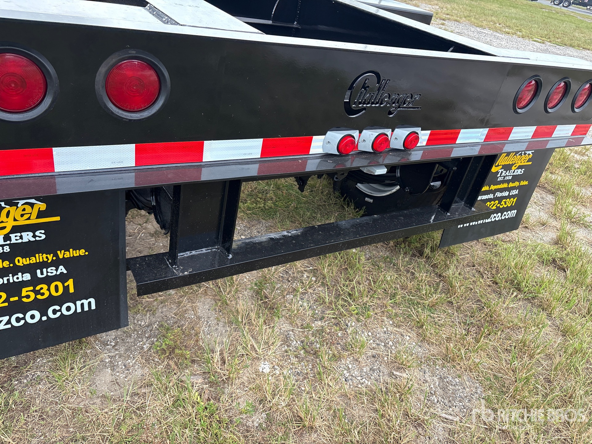 2026 Witzco Challenger Tri/A Removable Gooseneck