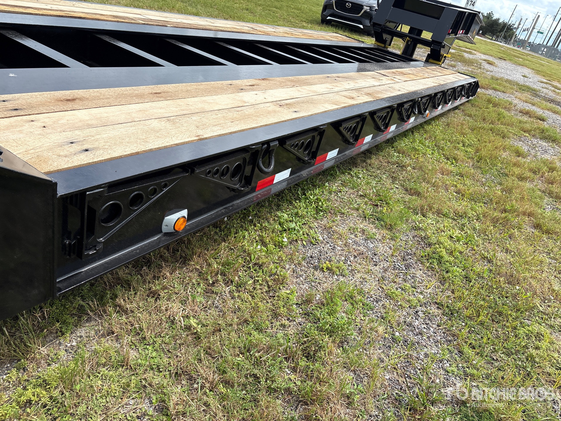 2026 Witzco Challenger Tri/A Removable Gooseneck