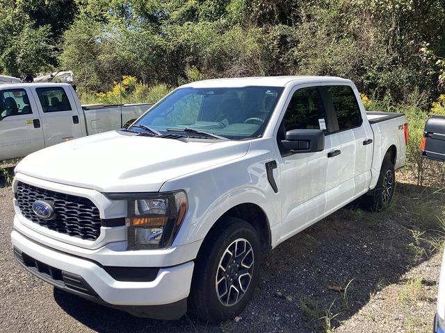 2023 Ford F-150 STX 4x2 Crew Cab Pickup