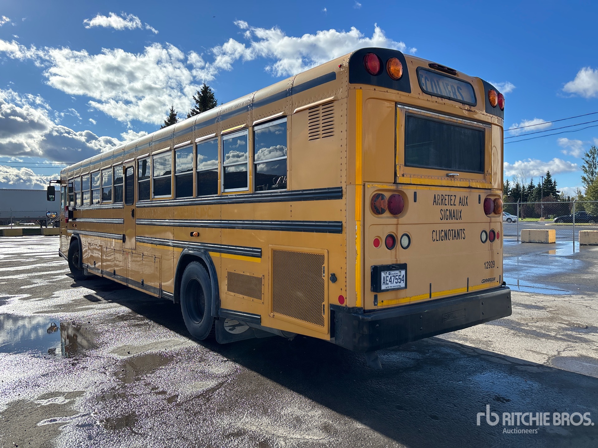 2012 Bluebird 4X2 84-SEAT SCHOOL