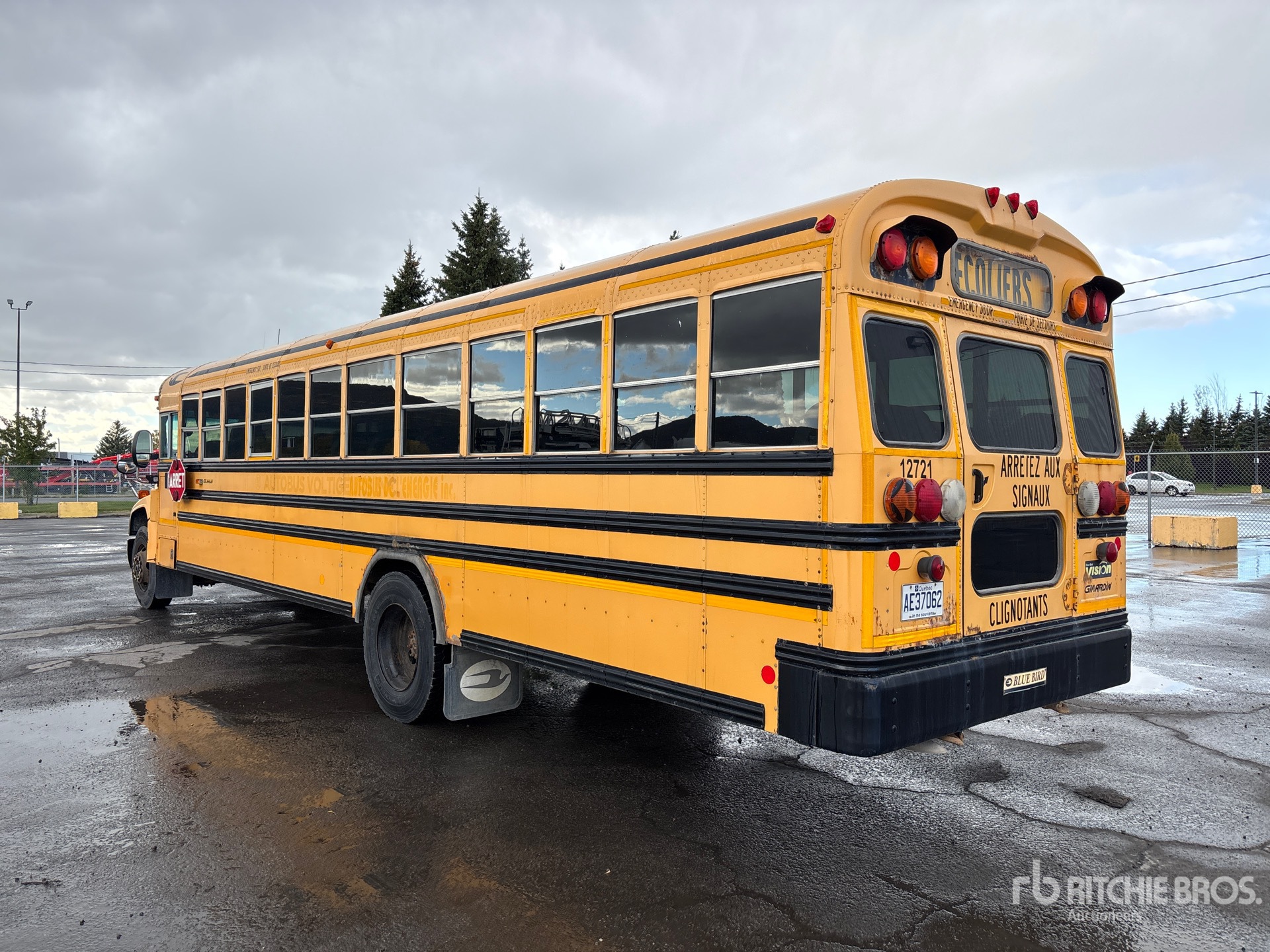 2012 Bluebird 4X2 72-SEAT SCHOOL