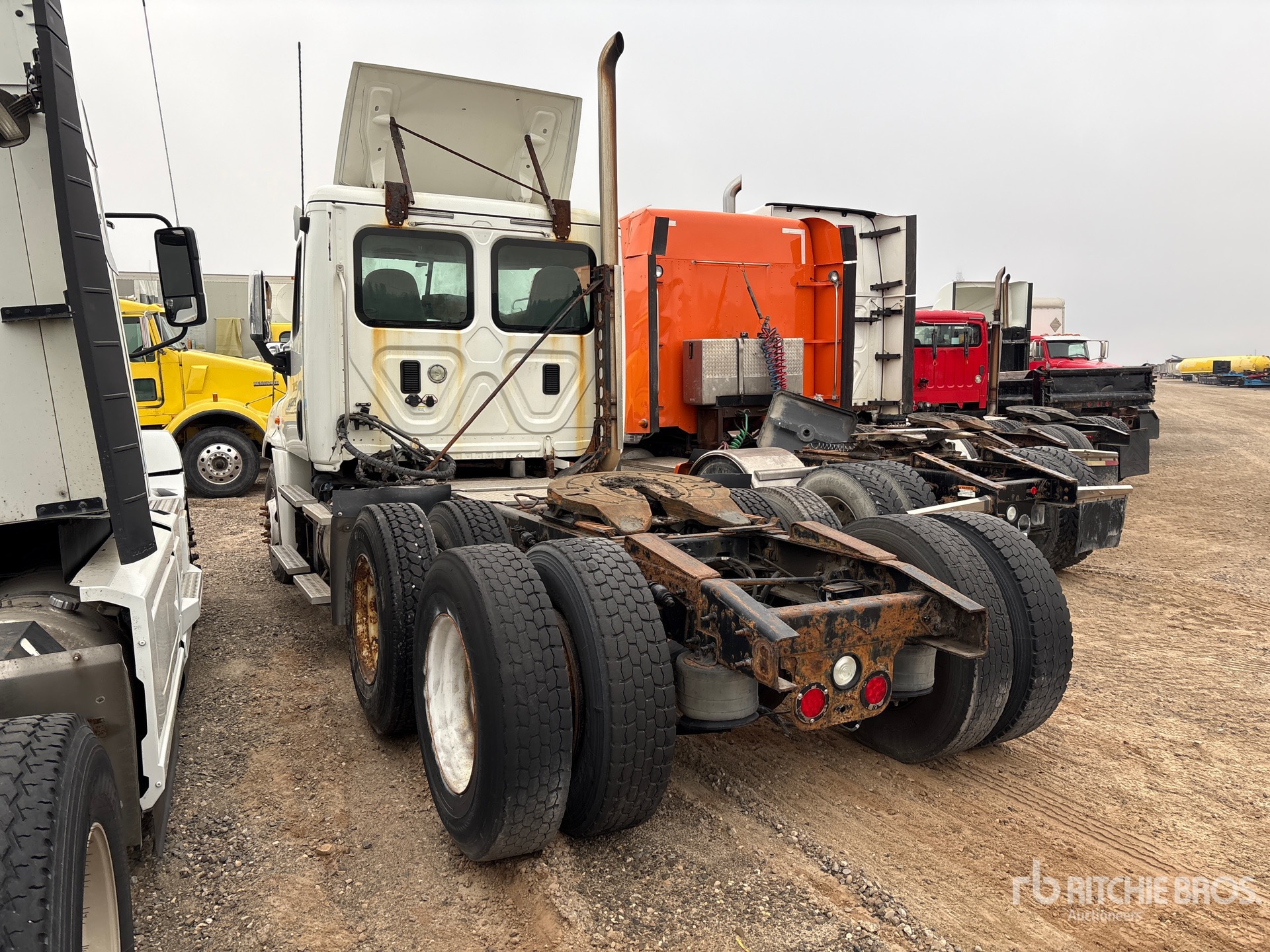 2016 Freightliner CASCADIA 125