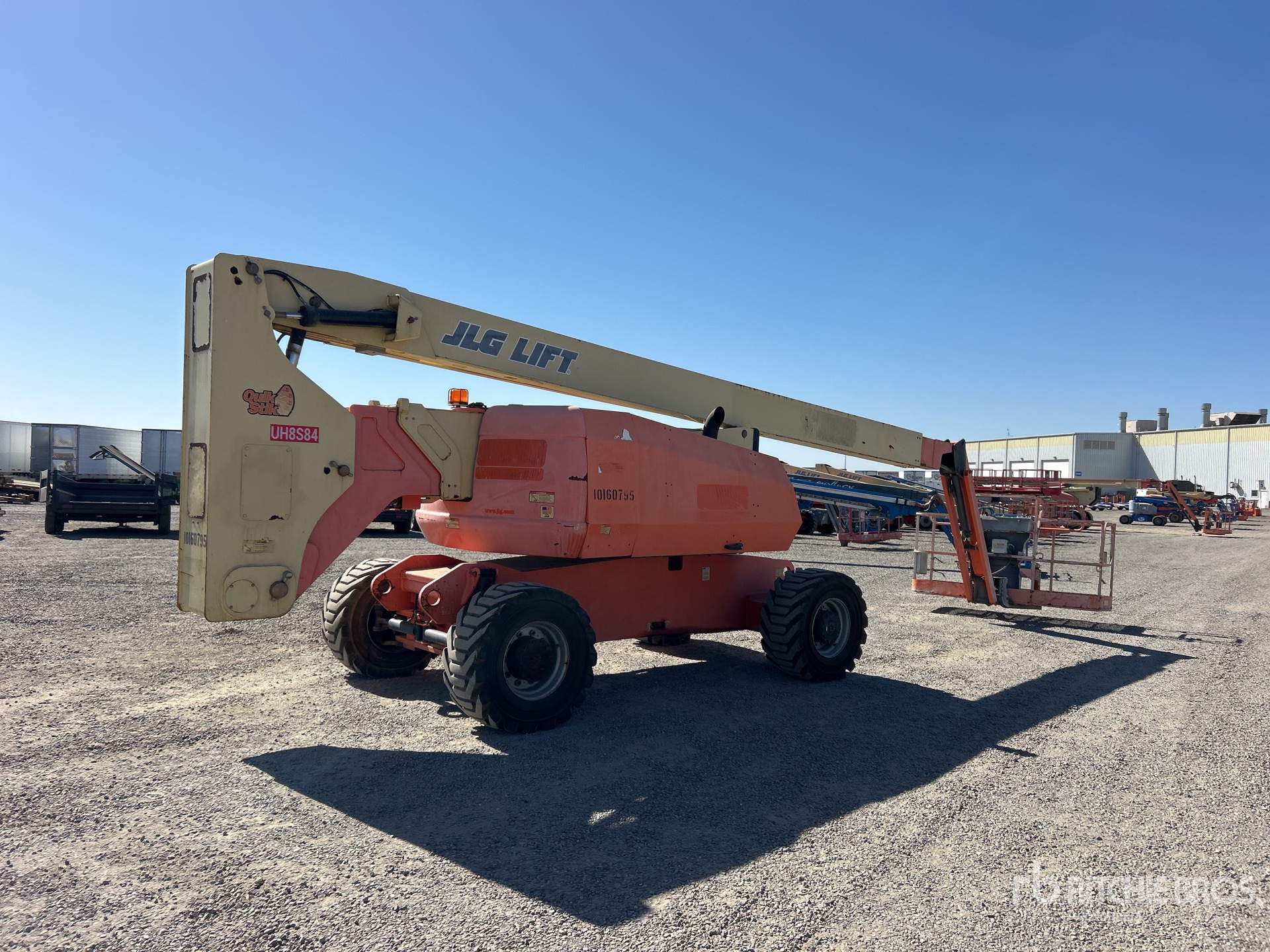 JLG 800 AJ