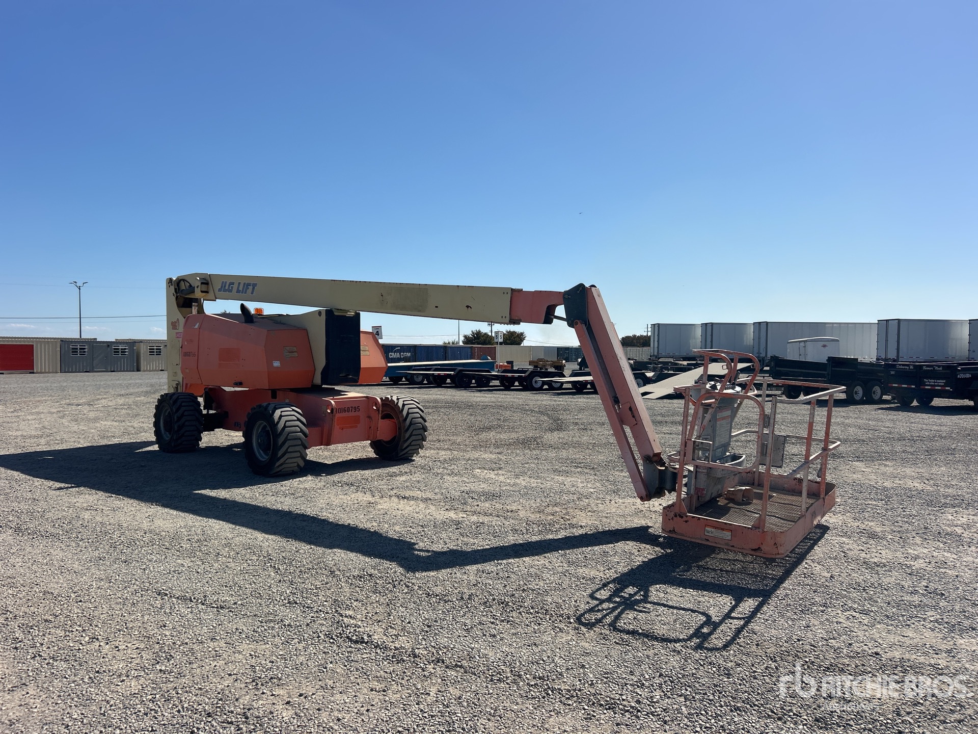 JLG 800 AJ