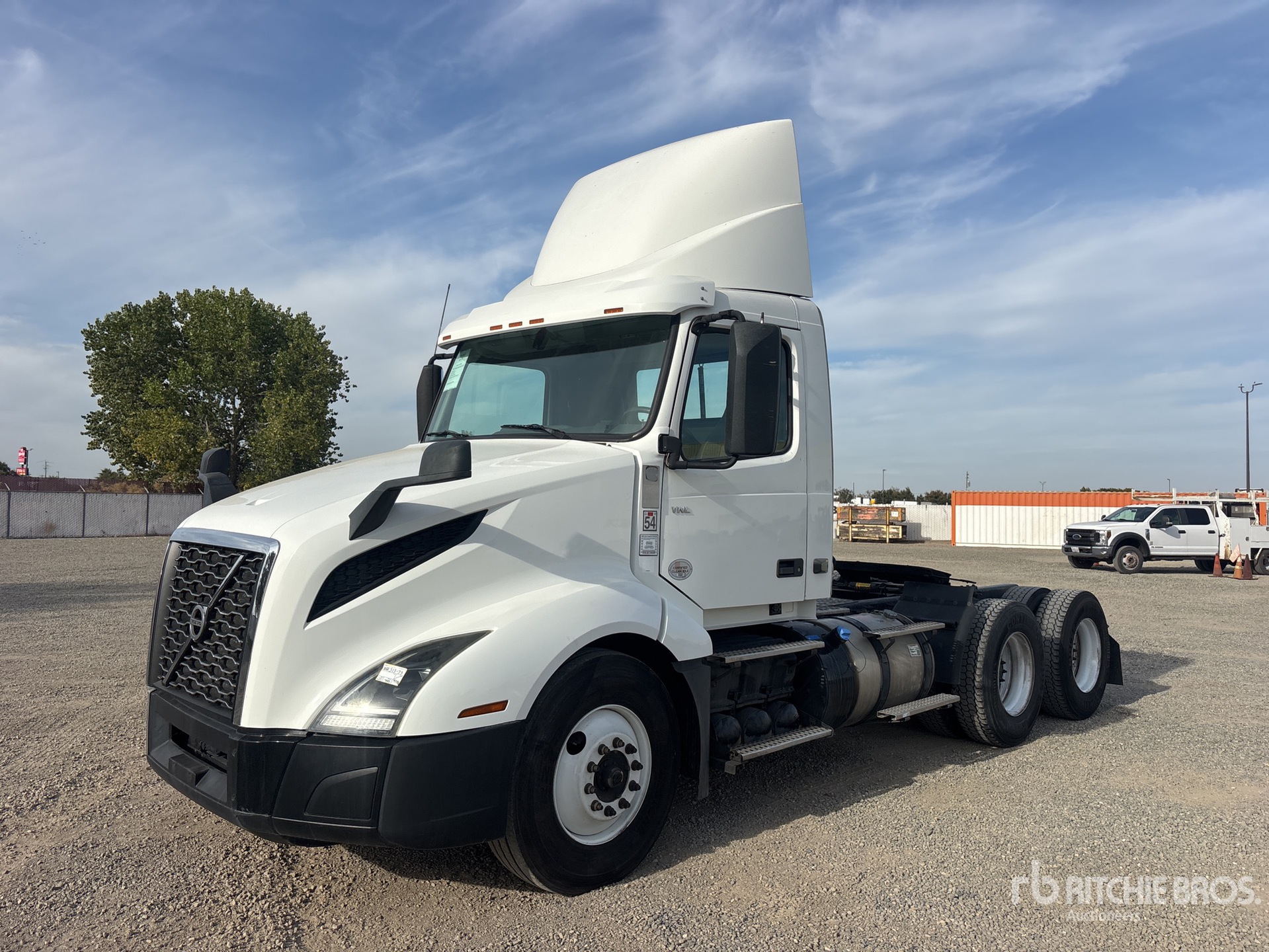 2019 Volvo VNL300