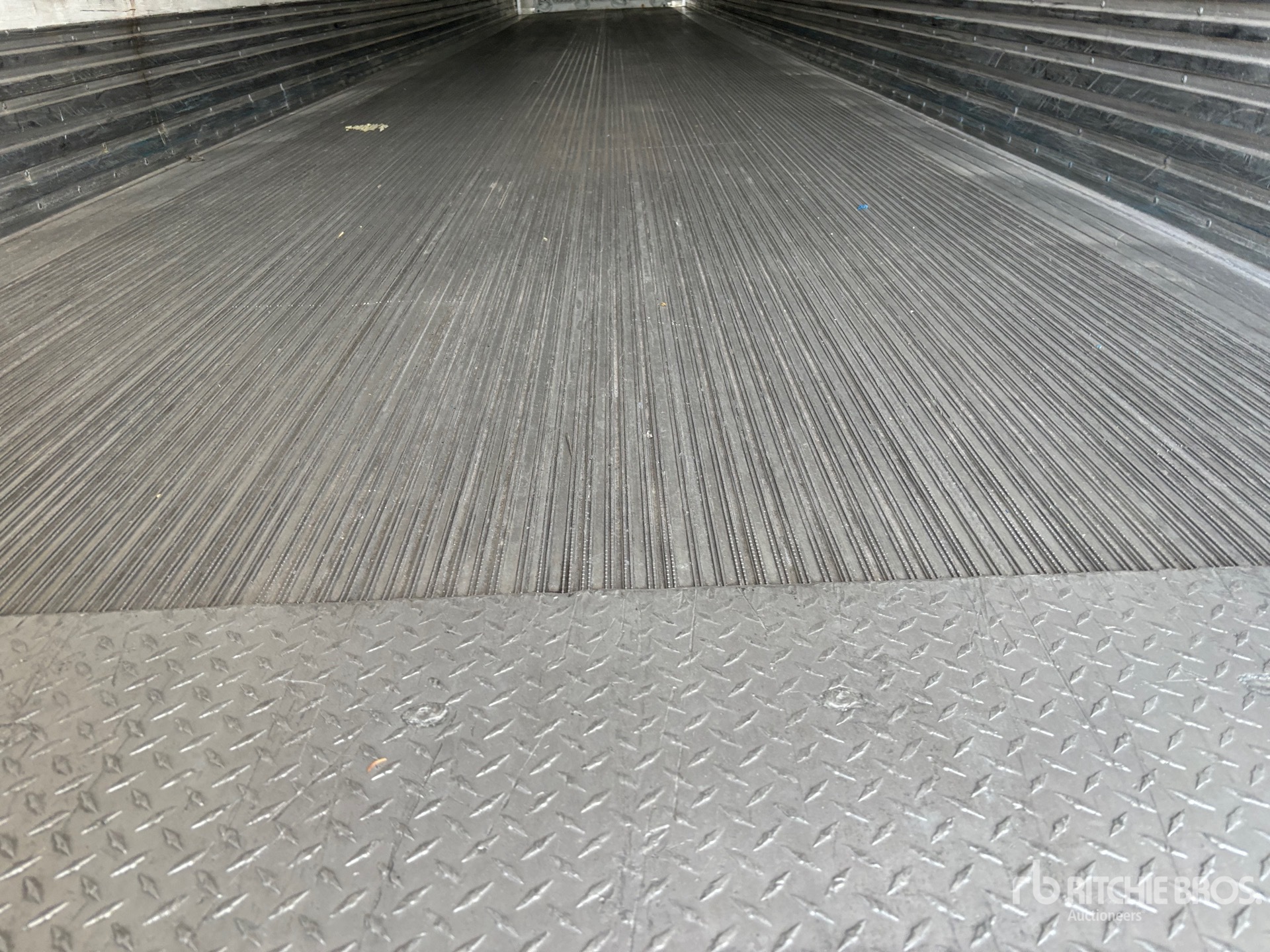 2014 Great Dane 53 FT X 102 IN TRI/A