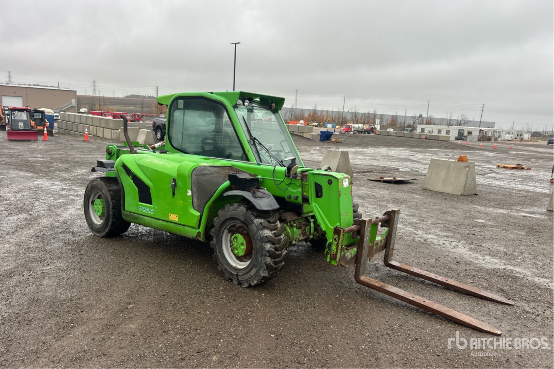Merlo P25.6