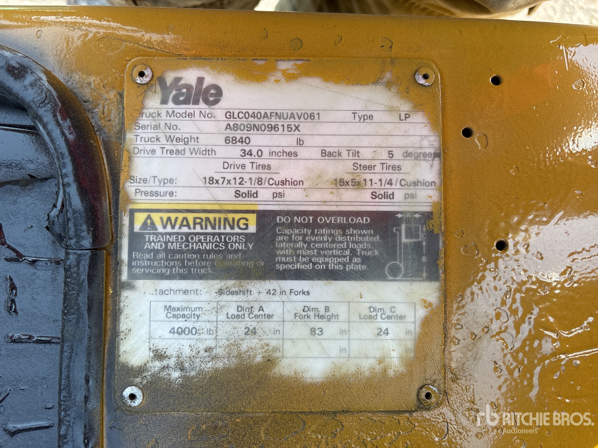 2000 Yale GLC040AFNUAV061