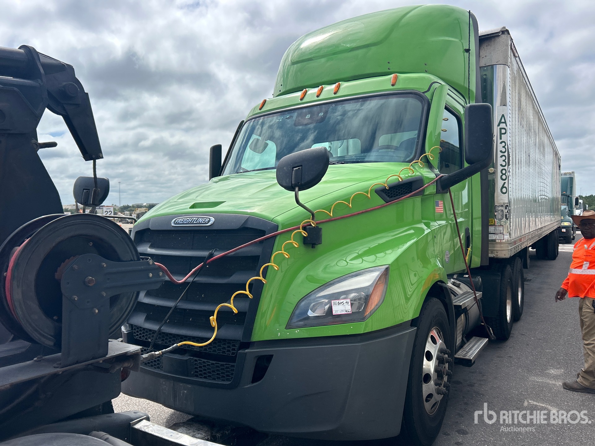 2022 Freightliner CASCADIA 116